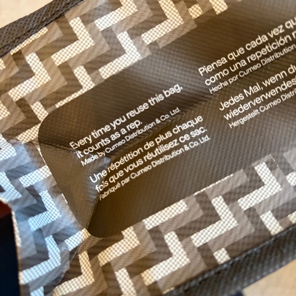 Lululemon shopping tote bag Small brown Holiday Design - Picture 5 of 5